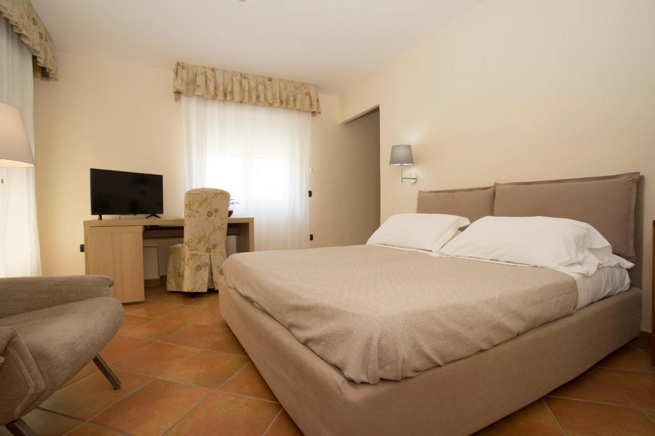 Hotel Villa Serena Castellammare di Stabia Ngoại thất bức ảnh