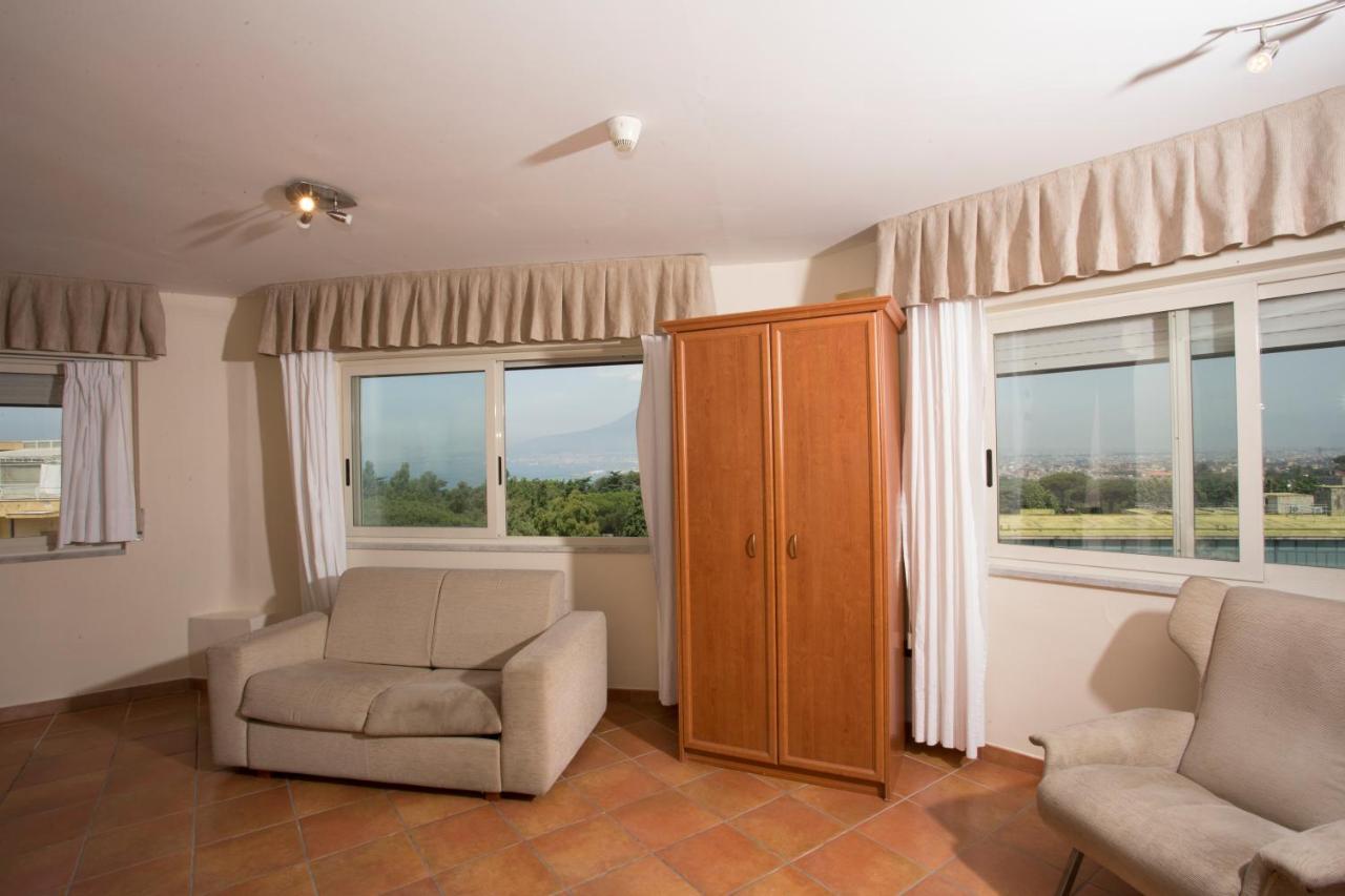 Hotel Villa Serena Castellammare di Stabia Ngoại thất bức ảnh