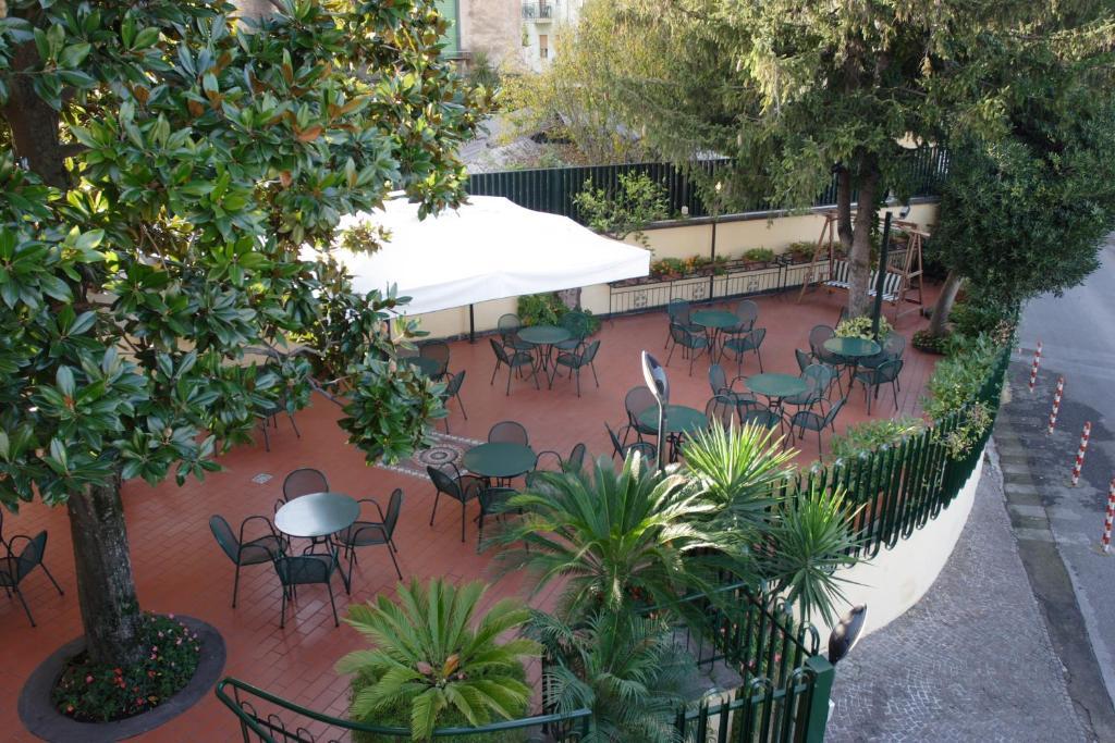 Hotel Villa Serena Castellammare di Stabia Ngoại thất bức ảnh