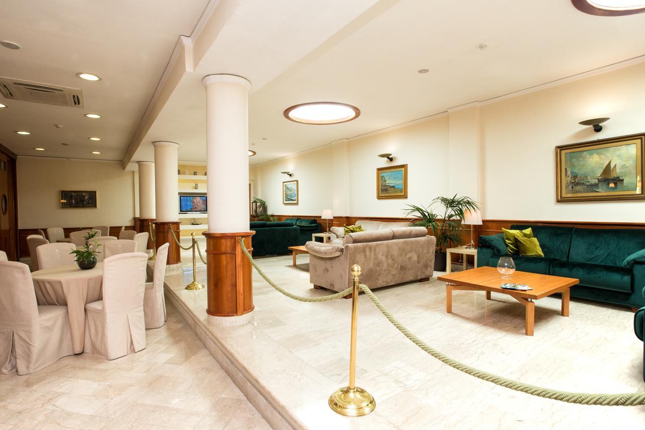 Hotel Villa Serena Castellammare di Stabia Ngoại thất bức ảnh