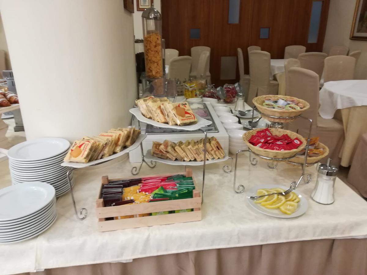 Hotel Villa Serena Castellammare di Stabia Ngoại thất bức ảnh